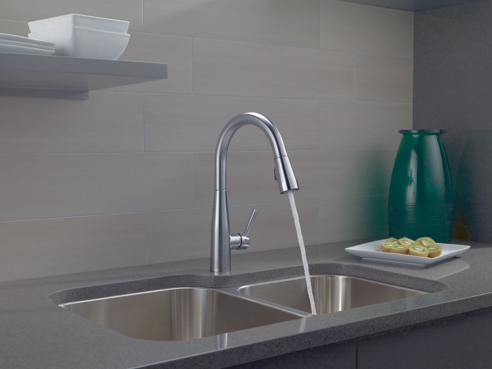 1-Handle Pull-Down Kitchen Faucet Arctic, Stainless W5I0 - product image 5