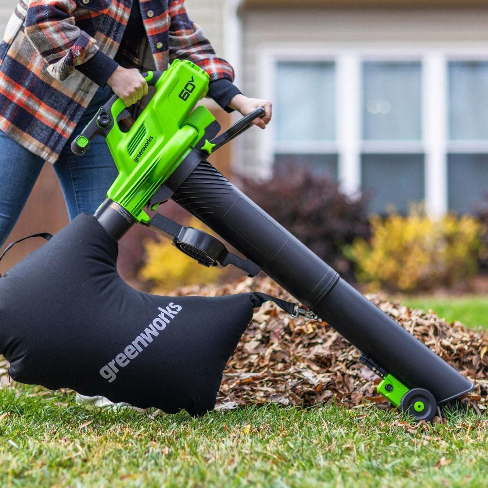60V 520 CFM/240 MPH Blower Vacuum with 4Ah Battery T1L7 - product image 7