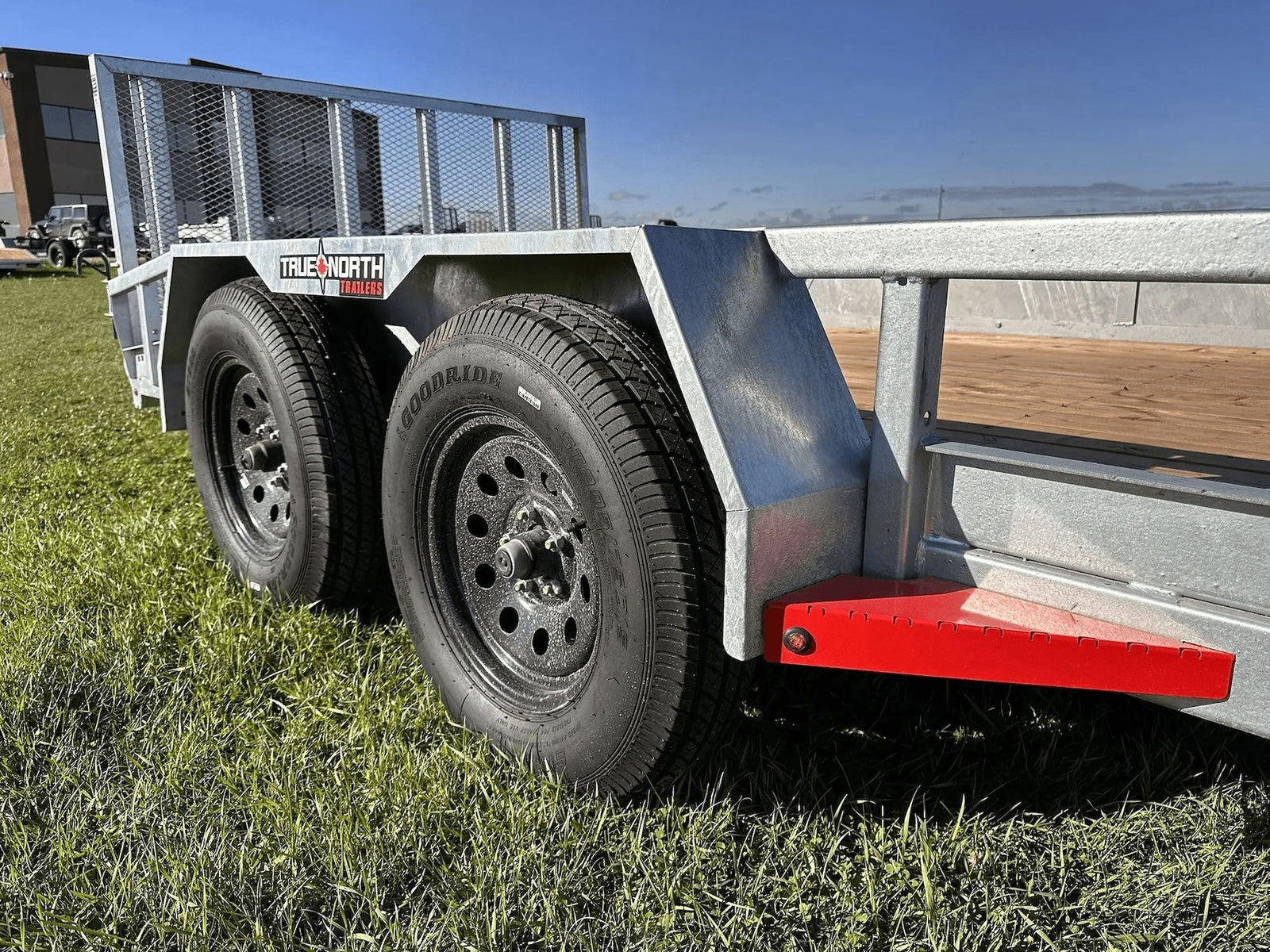 83-in x 16-ft Tandem Axle Utility Trailer, Galvanized V0K2 - product image 2