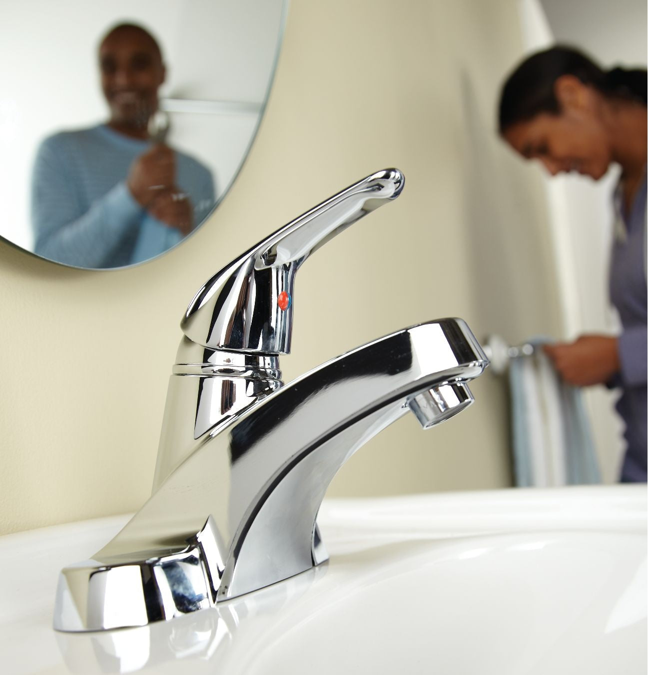 Renovate Single Handle Bathroom Sink Faucet, 4-in Centerset, Chrome D9B1 - product image 7