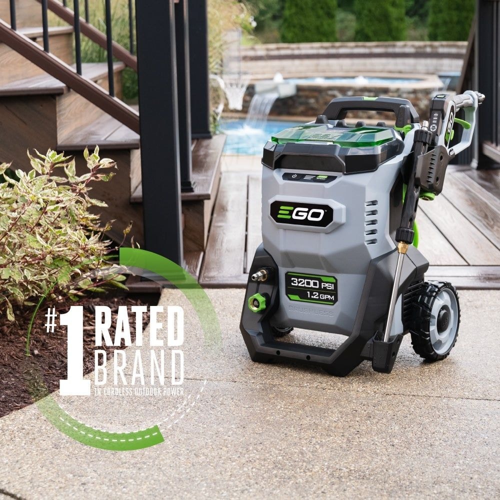HPW3204-2 POWER+ 3200 PSI Pressure Washer with 2 x 6.0Ah Batteries and 320W Charger E7G7 - product image 4