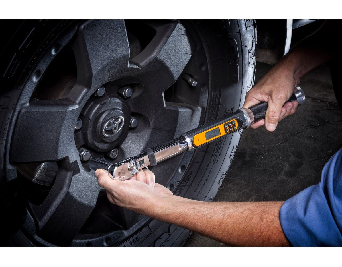 120XP Flex Angle Digital Torque Wrench, 1/4-in L5X8 - product image 1