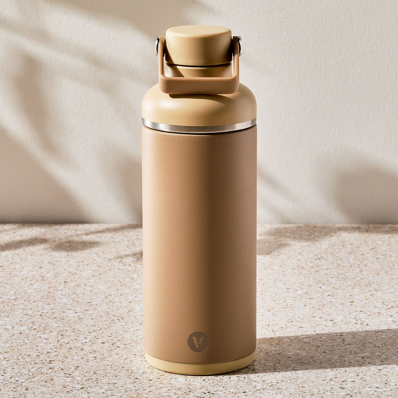 Insulated Hydration Bottle, 32-oz, Assorted Colours, with Leakproof Lid O1F7