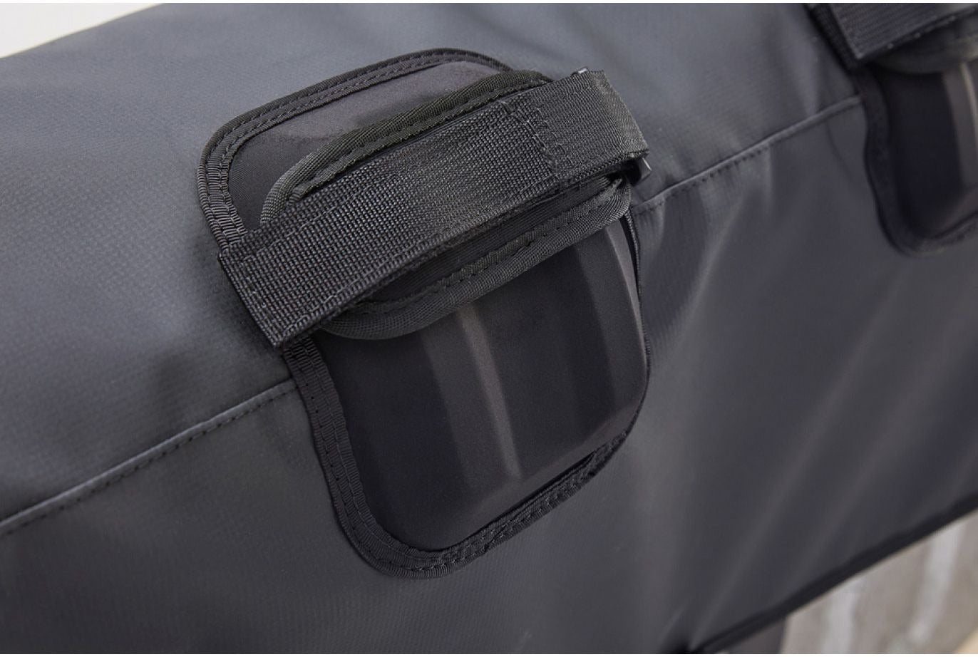 Gatekeeper Tailgate Pad, Large, Black E9Y6 - product image 7