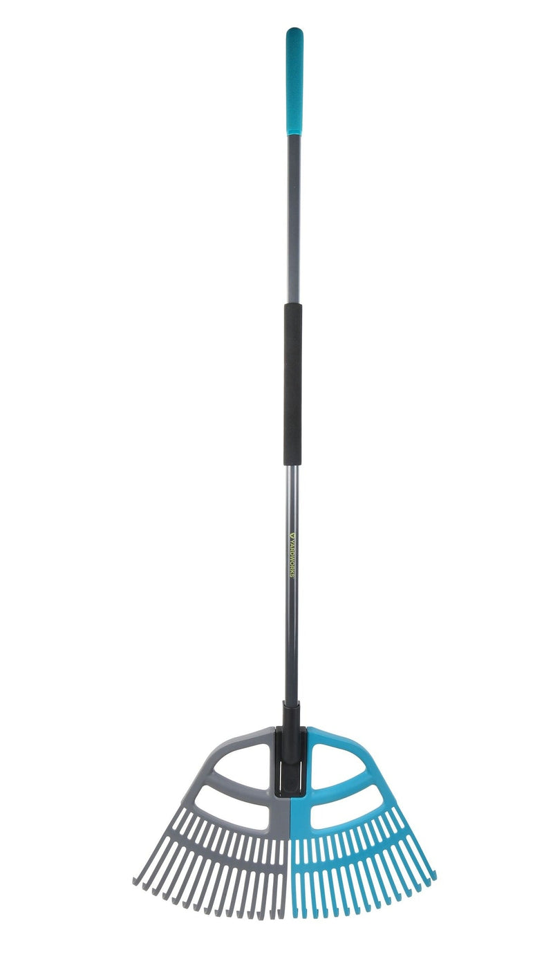 3-in-1 30-Tine Leaf Rake with Fibreglass Shaft, 24-1/2-in Wide W0R5